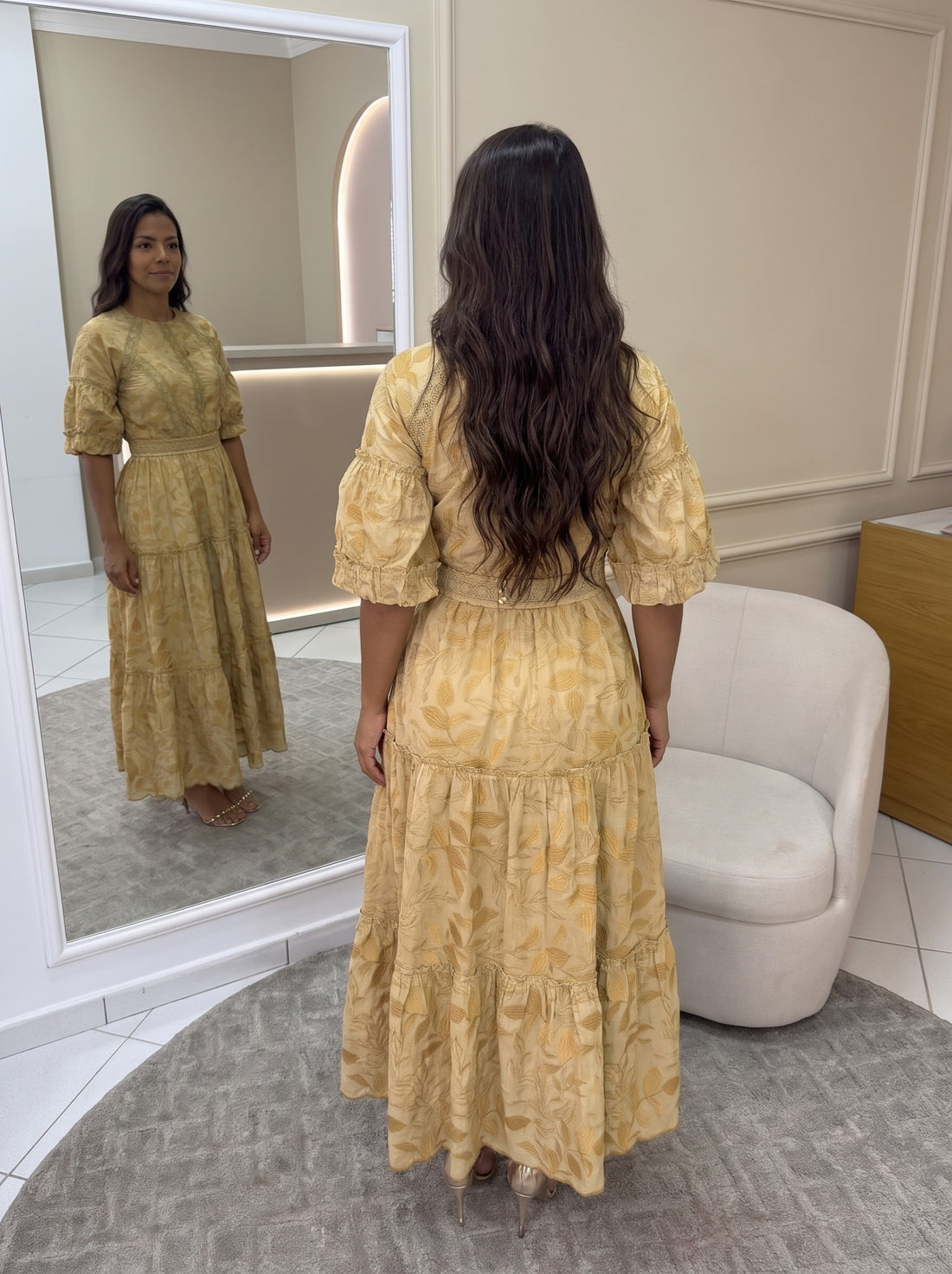 Vestido Júlia - Bege (costas)